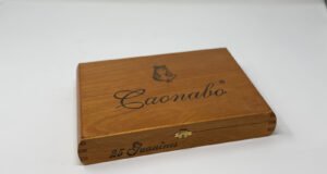 Caonabo Guanines – Connecticut</br> 44 x 6 - Box of 25