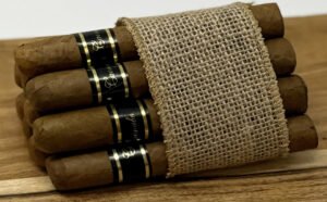 Caonabo Petit Premier – Connecticut </br>50 x 4½ - 10 Pack