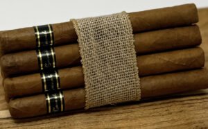 Caonabo Grand Premier – Connecticut </br>50 x 7½ - 10 Pack