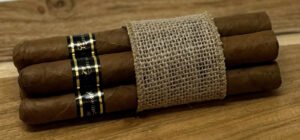Caonabo Guanines – Connecticut</br>44 x 6 - 5 Pack