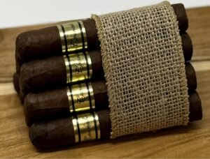 Caonabo Petit Premier – Maduro </br> 10 Pack